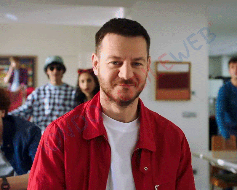 Vodafone Internet Unlimited Cattelan spot