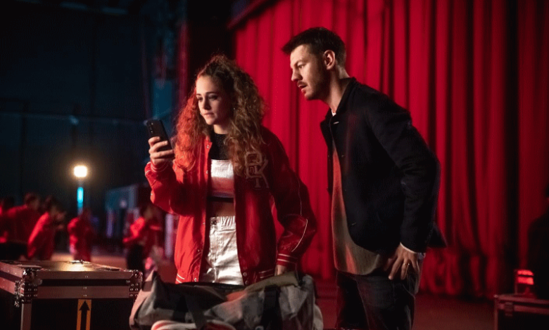 Vodafone Infinito Insieme spot Cattelan Giurì