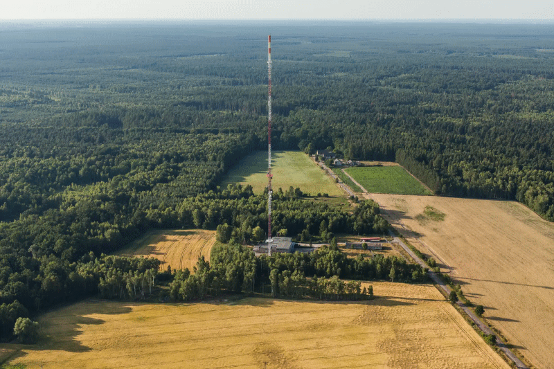 Cellnex On Tower Poland Iliad antenna Polonia