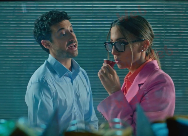 PosteCasa Ultraveloce spot Edoardo Ferrario Aurora Leone