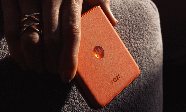 Vodafone Motorola Razr 50